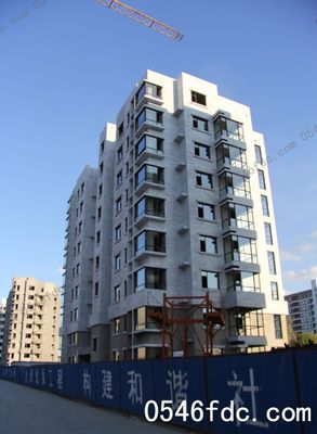 城發(fā)花園 剛需大盤88-121㎡熱銷，均價5400元/㎡ ——外墻粉刷工程現(xiàn)亮點質(zhì)量與性價比雙加持